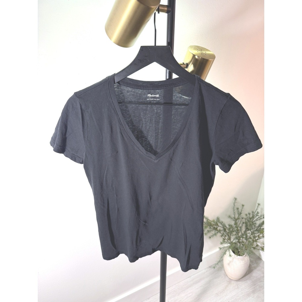 Madewell softfade black classic jeans tee sm layering essentials cotton daywear